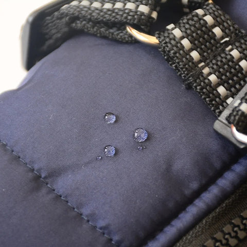 Ultimativer Winterkomfort für Grosse Hunde: Unsere Kuschelige Warme Winterjacke