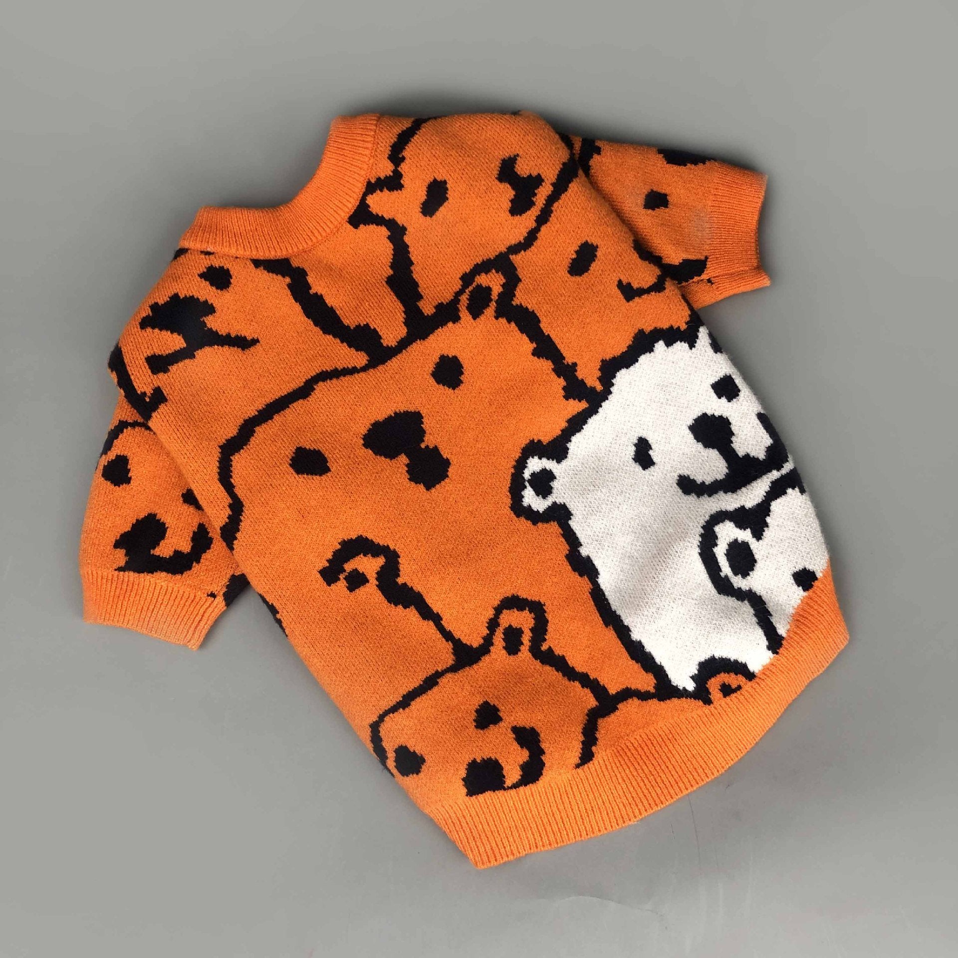 Frühlings- & Herbstzauber: Unser Kuscheliger Wollpullover für Kleine Hunde