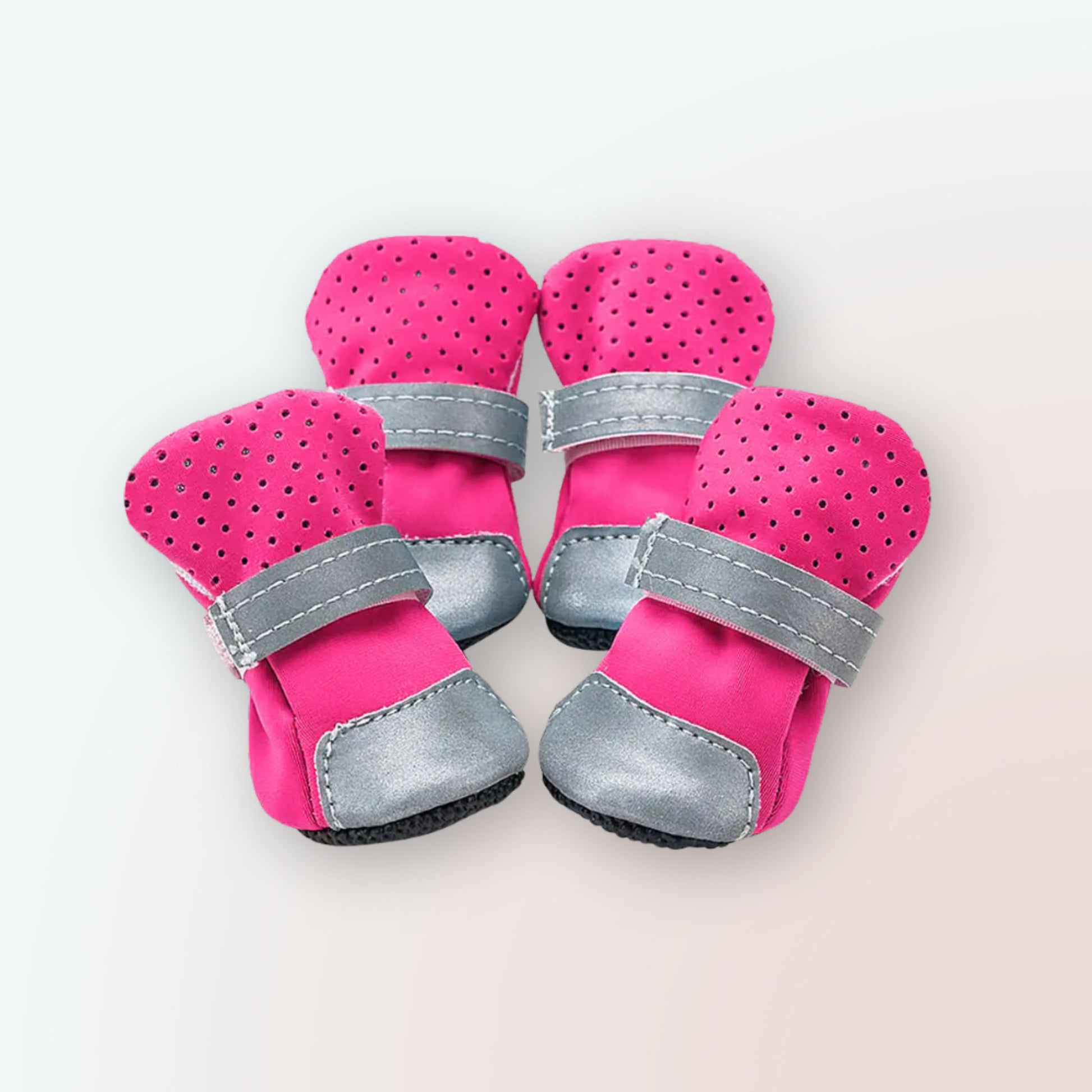 Komfort & Stil für Unterwegs: Unsere Atmungsaktiven Haustierschuhe aus PU