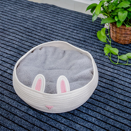 Universelle Haustier-Nestmatte in Tierform: Gemütlichkeit für jede Jahreszeit!