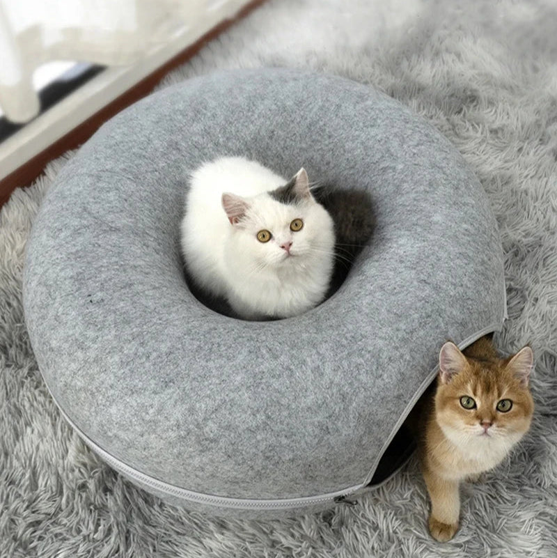 Gemütliches rundes Katzenbett und -tunnel