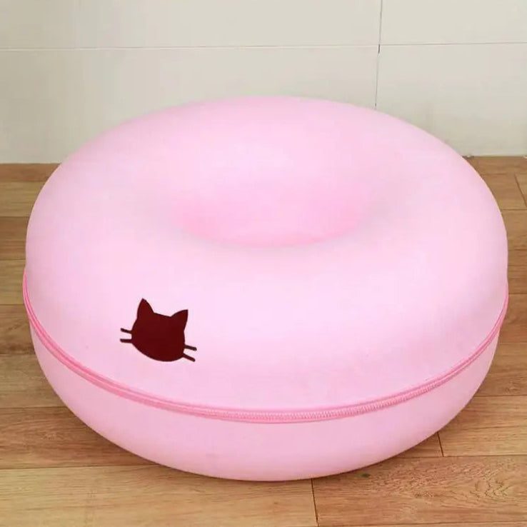 Gemütliches rundes Katzenbett und -tunnel